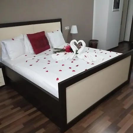 Garni Hotel